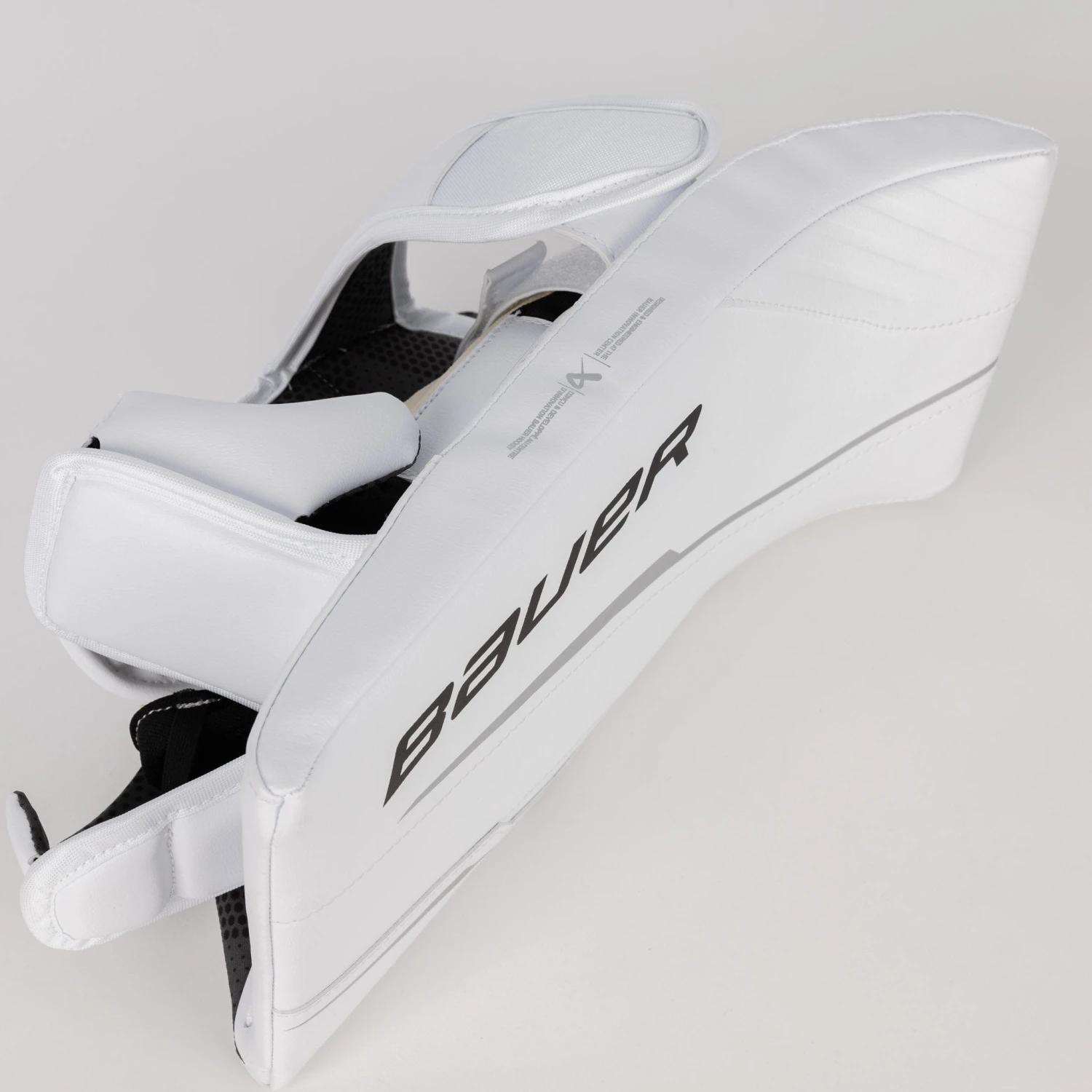 Bauer GSX Intermediate Goalie Blocker S23 7 Bauer GSX Intermediate Goalie Blocker S23 - Image 7