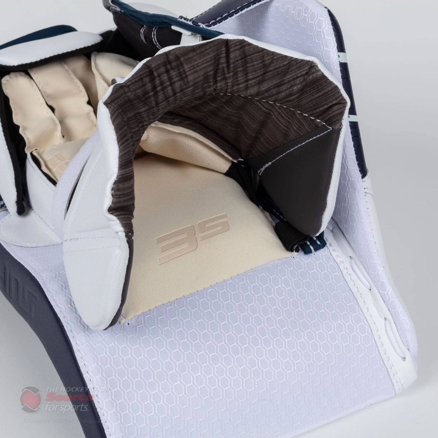 Bauer Supreme 3S Senior Goalie Blocker 9 Bauer Supreme 3S Senior Goalie Blocker - Image 9