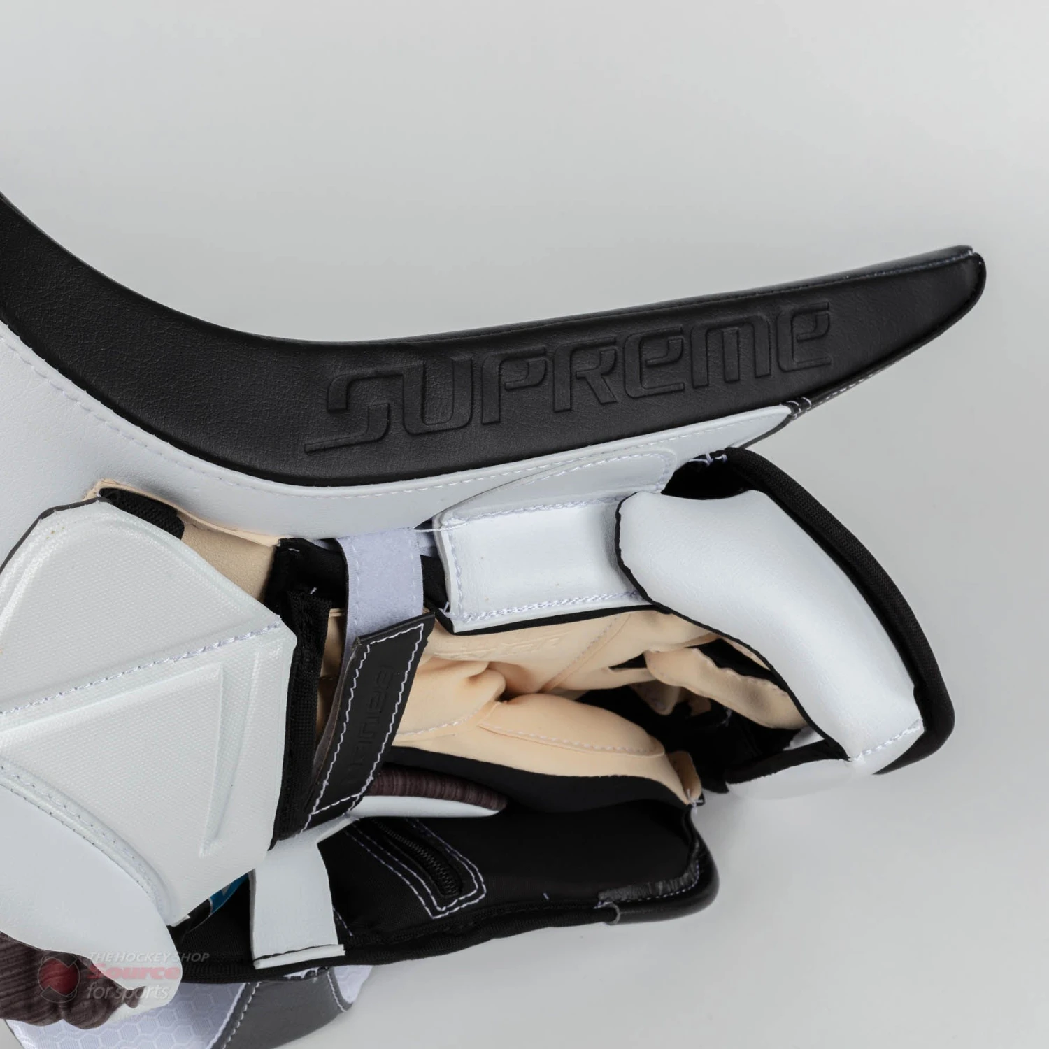 Bauer Supreme UltraSonic Senior Goalie Blocker 4 Bauer Supreme UltraSonic Senior Goalie Blocker - Image 4