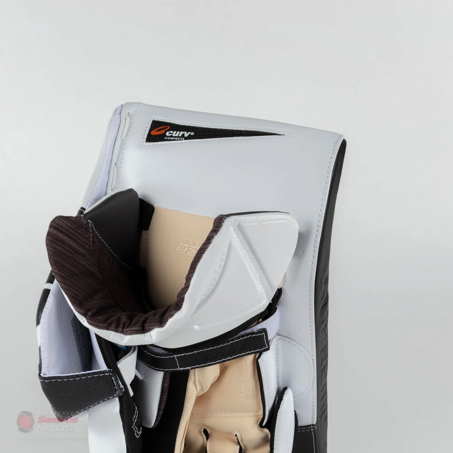 Bauer Supreme UltraSonic Senior Goalie Blocker 8 Bauer Supreme UltraSonic Senior Goalie Blocker - Image 8