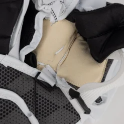 Bauer GSX Junior Goalie Catcher S23 17 Bauer GSX Junior Goalie Catcher S23 -Bauer bauer catchers bauer gsx junior goalie catcher s23 30444922699842