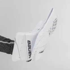 Bauer GSX Junior Goalie Catcher S23 19 Bauer GSX Junior Goalie Catcher S23 -Bauer bauer catchers bauer gsx junior goalie catcher s23 30444925517890