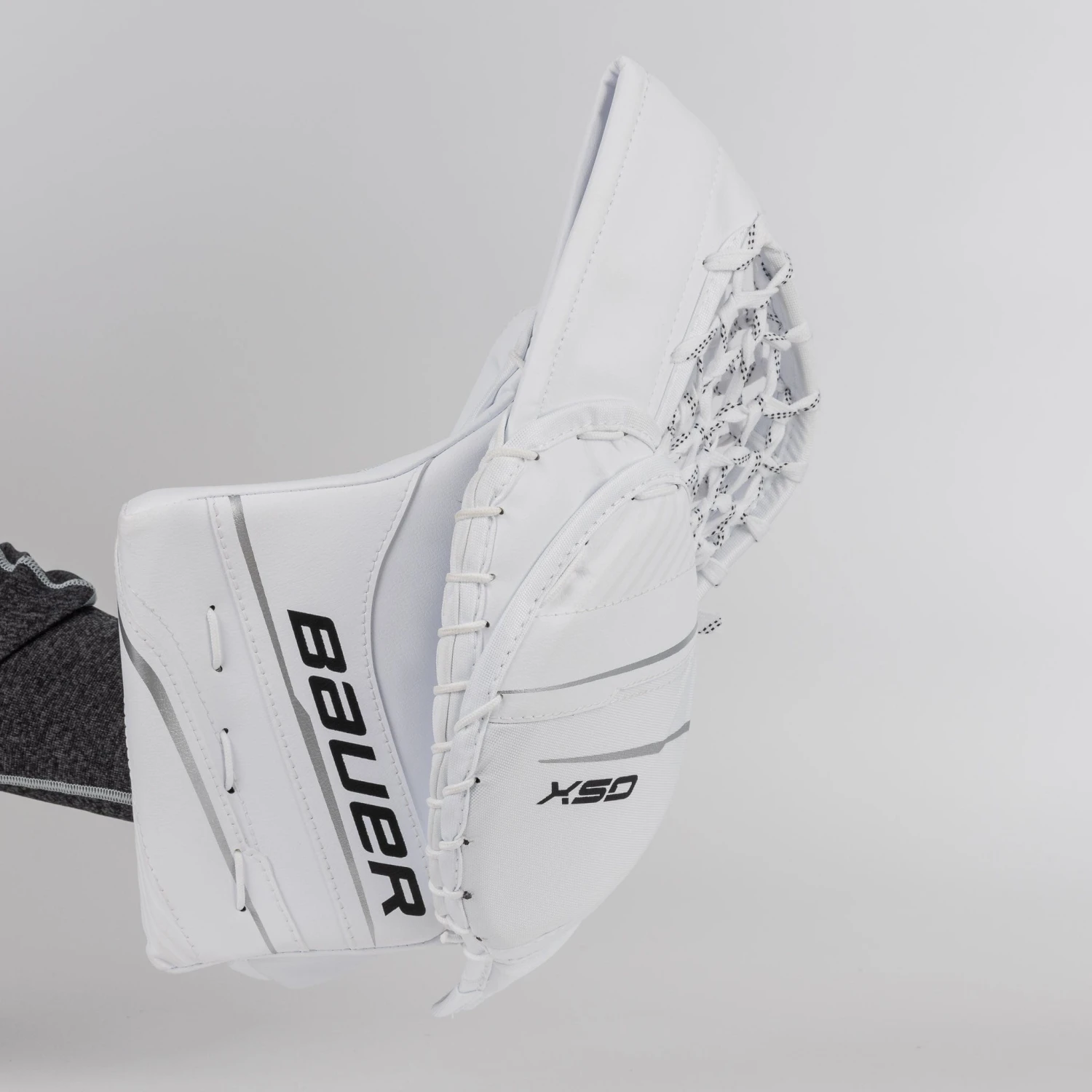 Bauer GSX Senior Goalie Catcher S23 3 Bauer GSX Senior Goalie Catcher S23 - Image 3