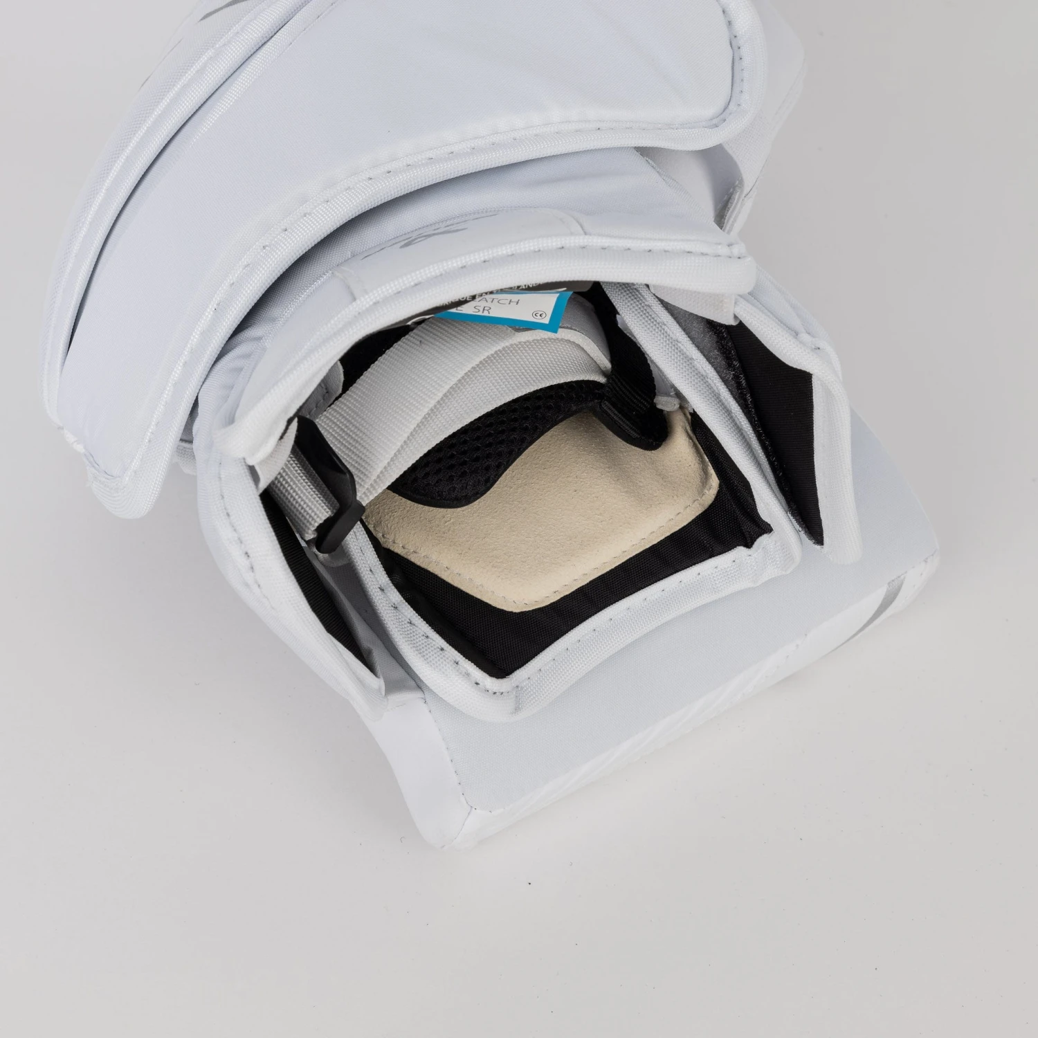 Bauer GSX Senior Goalie Catcher S23 11 Bauer GSX Senior Goalie Catcher S23 - Image 11