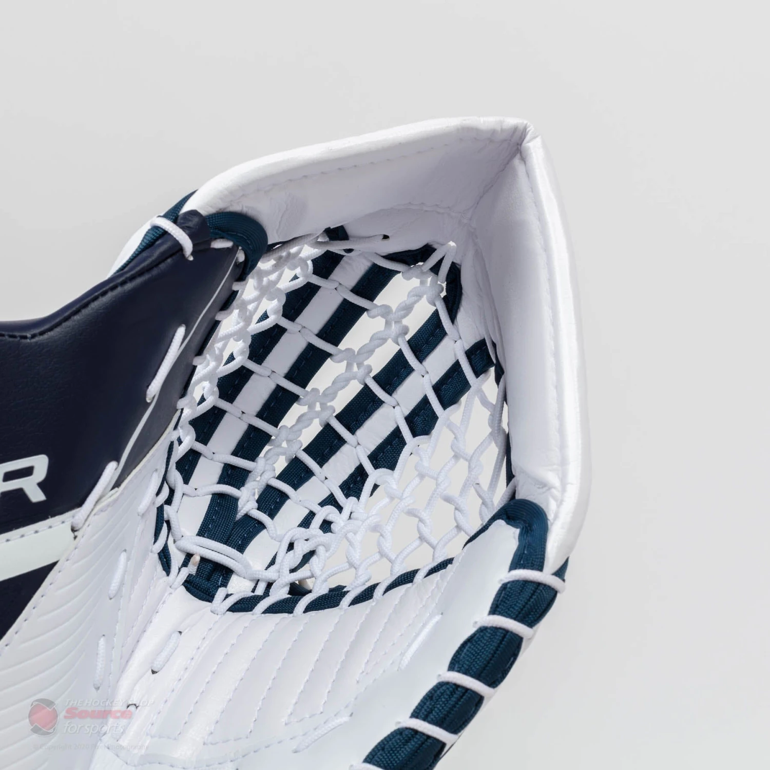 Bauer Supreme 3S Intermediate Goalie Catcher 2 Bauer Supreme 3S Intermediate Goalie Catcher - Image 2