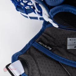 Bauer Vapor 3X Senior Goalie Catcher 28 Bauer Vapor 3X Senior Goalie Catcher -Bauer bauer catchers bauer vapor 3x senior goalie catcher 27999410552898