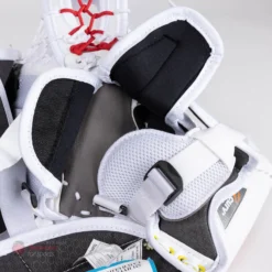 Bauer Vapor HyperLite Senior Goalie Catcher -Bauer bauer catchers bauer vapor hyperlite senior goalie catcher 27972555243586