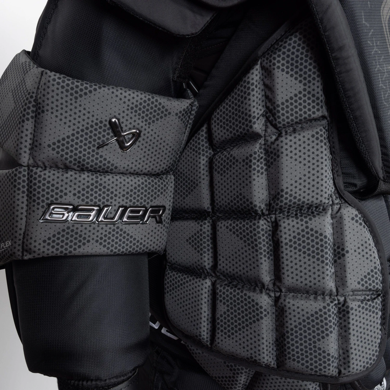 Bauer Elite Senior Chest & Arm Protector S23 9 Bauer Elite Senior Chest & Arm Protector S23 - Image 9