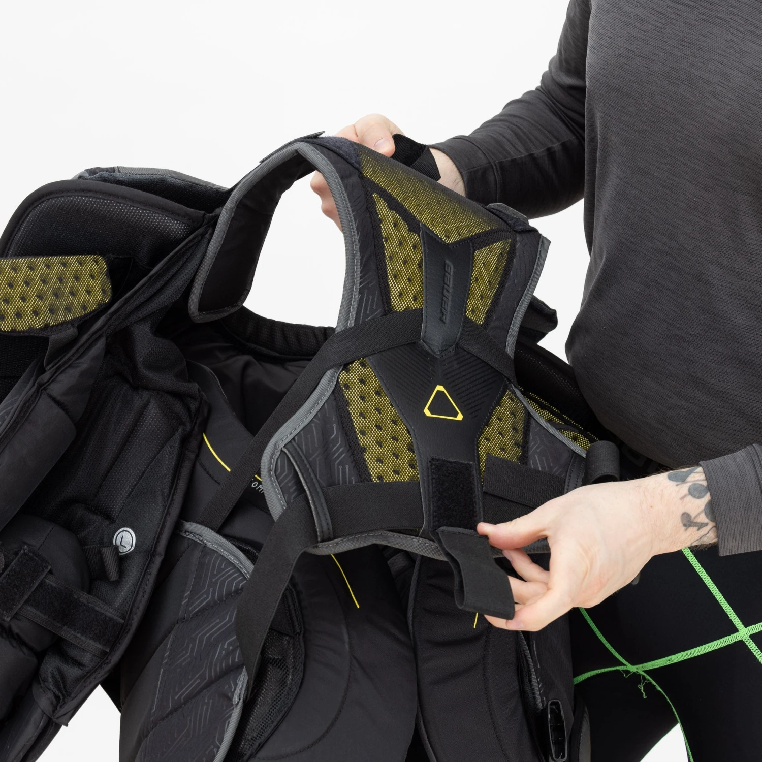 Bauer Supreme Mach Senior Chest & Arm Protector 20 Bauer Supreme Mach Senior Chest & Arm Protector - Image 20