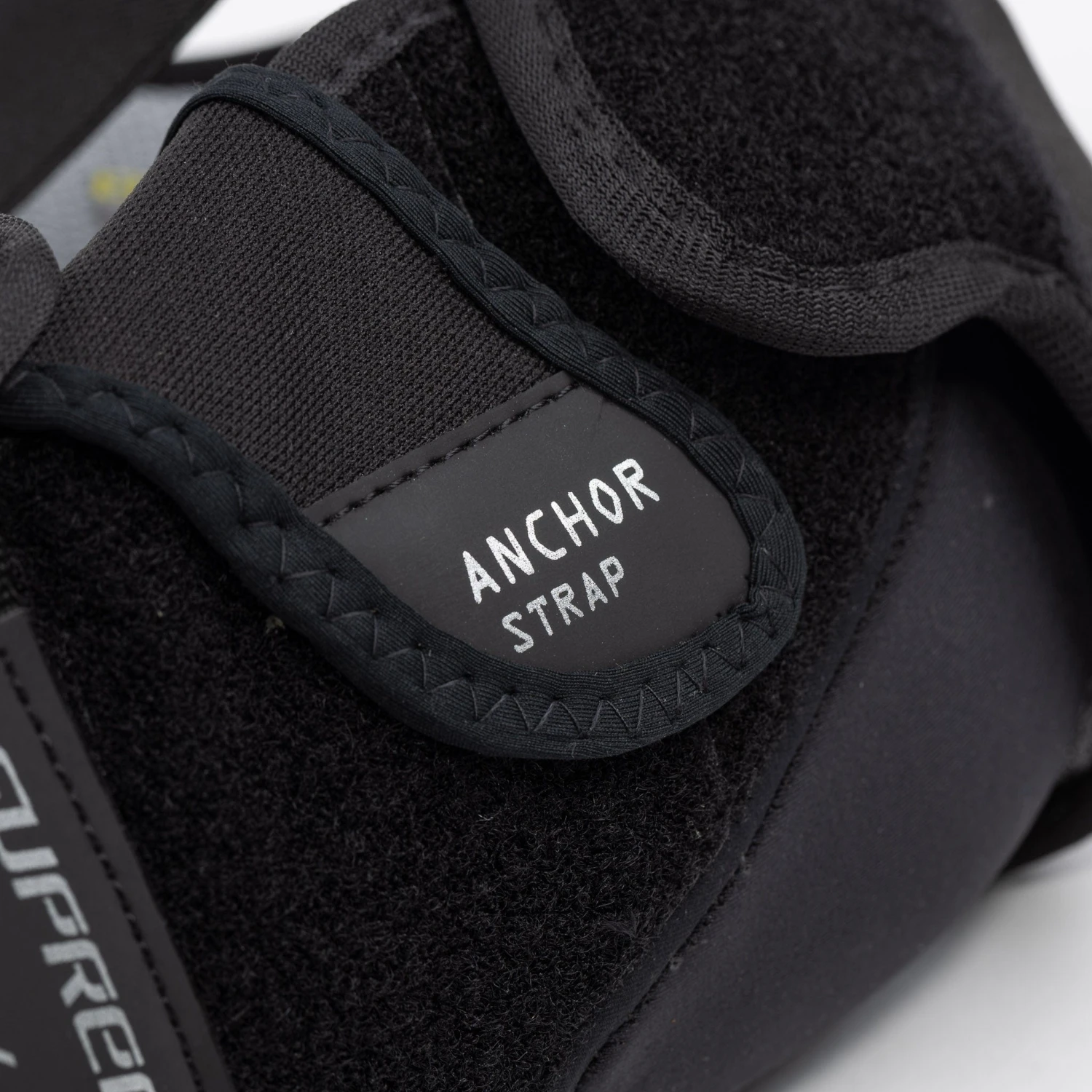 Bauer Supreme M5 Pro Senior Hockey Elbow Pads 4 Bauer Supreme M5 Pro Senior Hockey Elbow Pads - Image 4