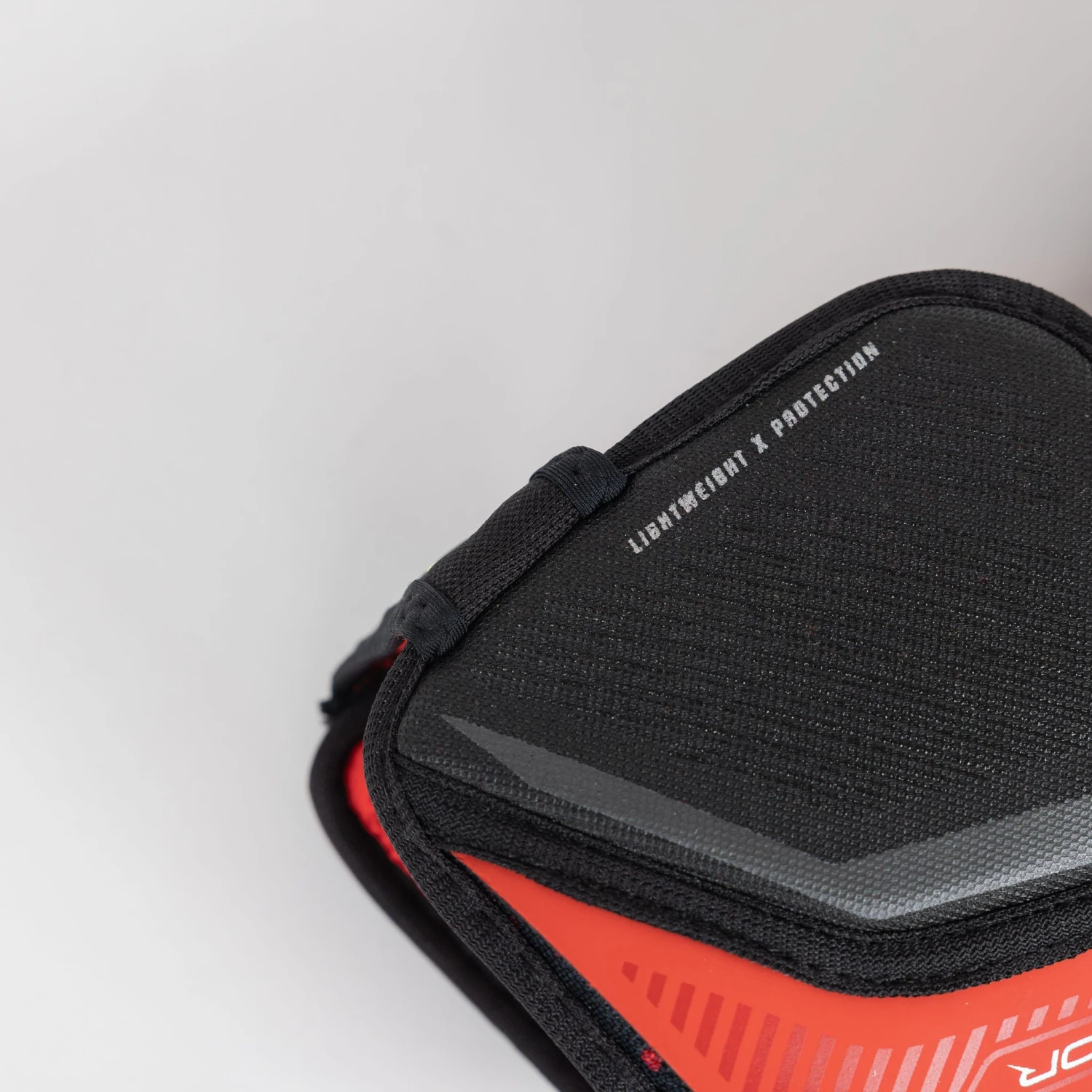 Bauer Vapor 3X Intermediate Hockey Elbow Pads 17 Bauer Vapor 3X Intermediate Hockey Elbow Pads - Image 17