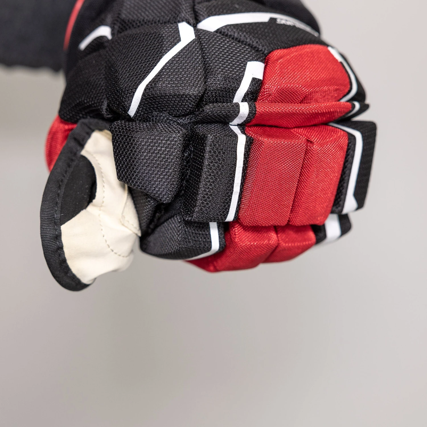 Bauer Supreme M5 Pro Intermediate Hockey Gloves 15 Bauer Supreme M5 Pro Intermediate Hockey Gloves - Image 15