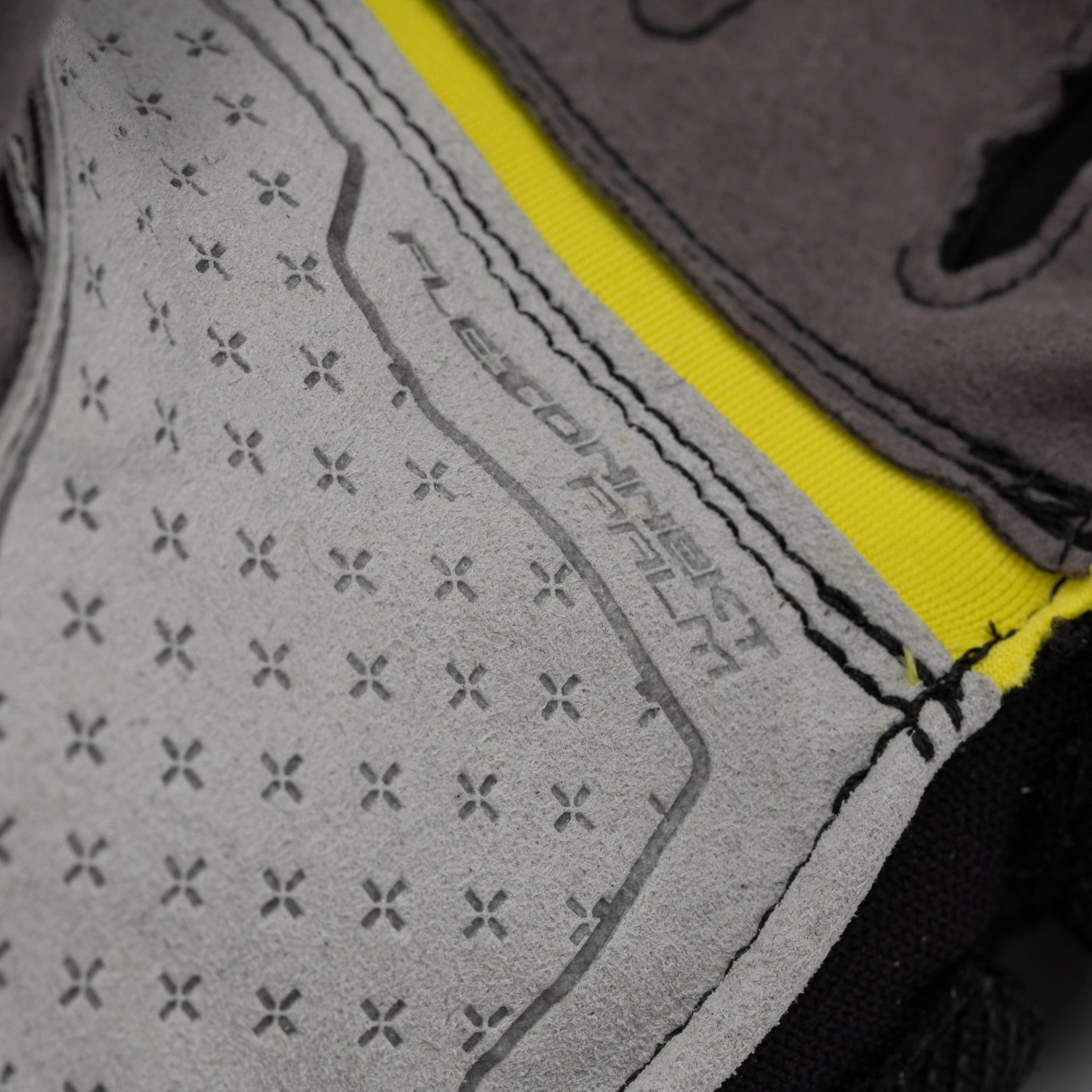 Bauer Supreme Mach Junior Hockey Gloves 13 Bauer Supreme Mach Junior Hockey Gloves - Image 13