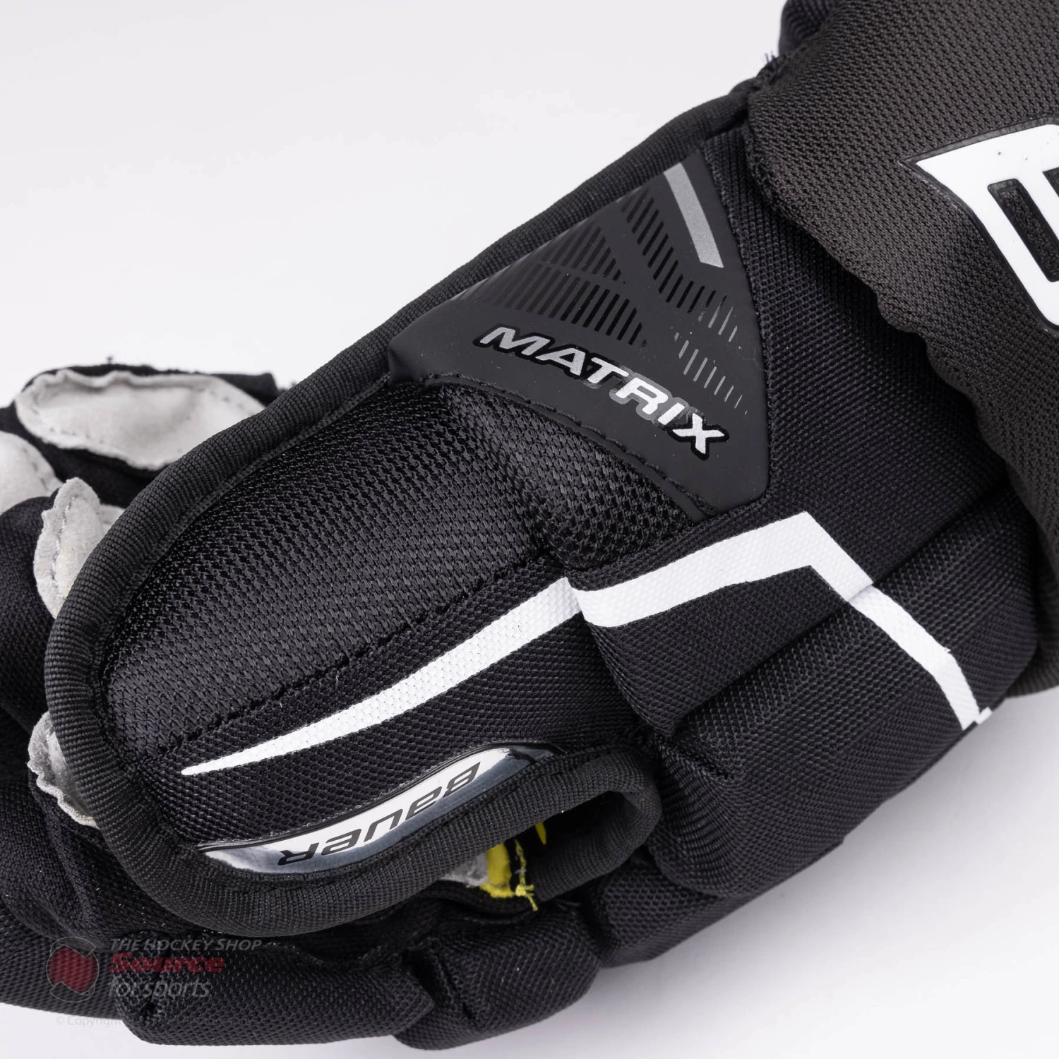Bauer Supreme Matrix Intermediate Hockey Gloves (2021) 6 Bauer Supreme Matrix Intermediate Hockey Gloves (2021) - Image 6