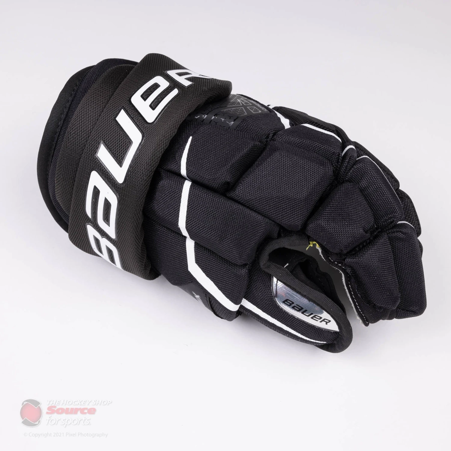 Bauer Supreme Matrix Intermediate Hockey Gloves (2021) 2 Bauer Supreme Matrix Intermediate Hockey Gloves (2021) - Image 2