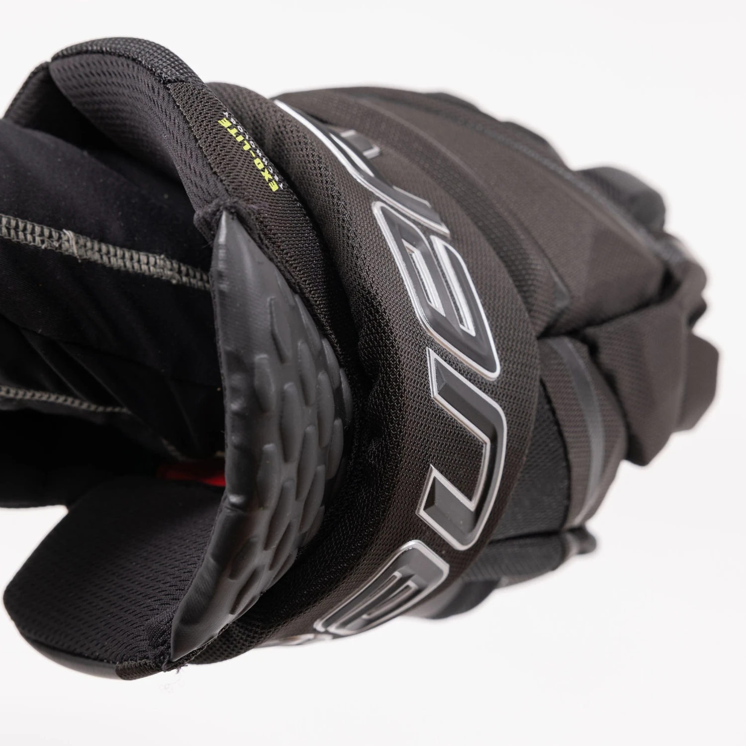 Bauer Vapor Hyperlite Intermediate Hockey Gloves 8 Bauer Vapor Hyperlite Intermediate Hockey Gloves - Image 8