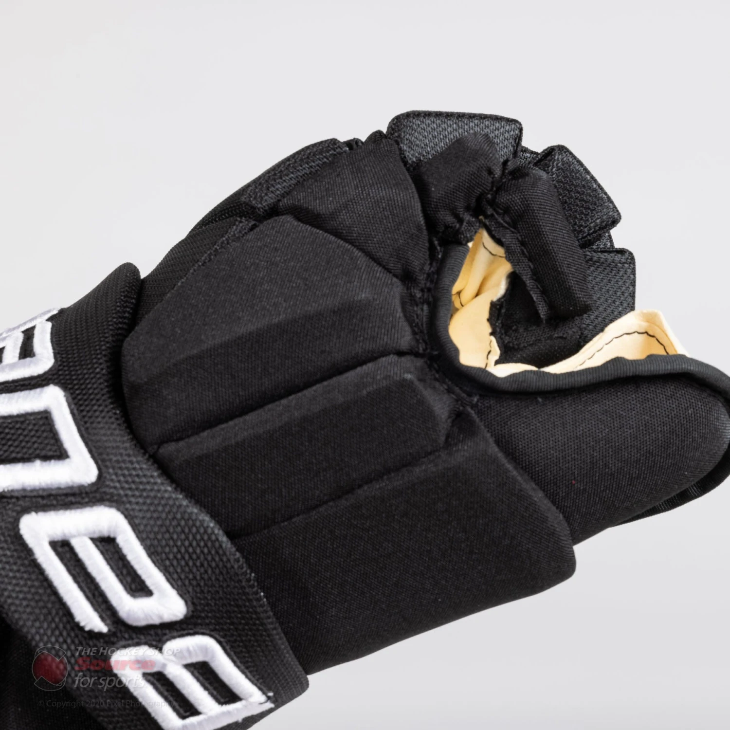 Bauer Vapor Team Pro Senior Hockey Gloves (2019) 3 Bauer Vapor Team Pro Senior Hockey Gloves (2019) - Image 3