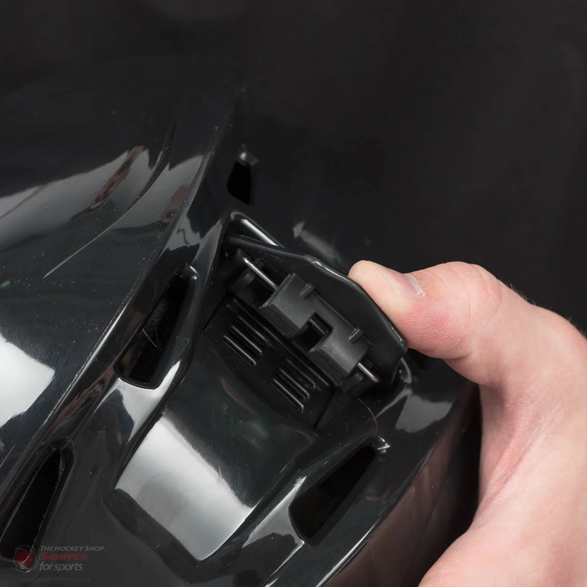 Bauer RE-AKT Hockey Helmet 7 Bauer RE-AKT Hockey Helmet - Image 7