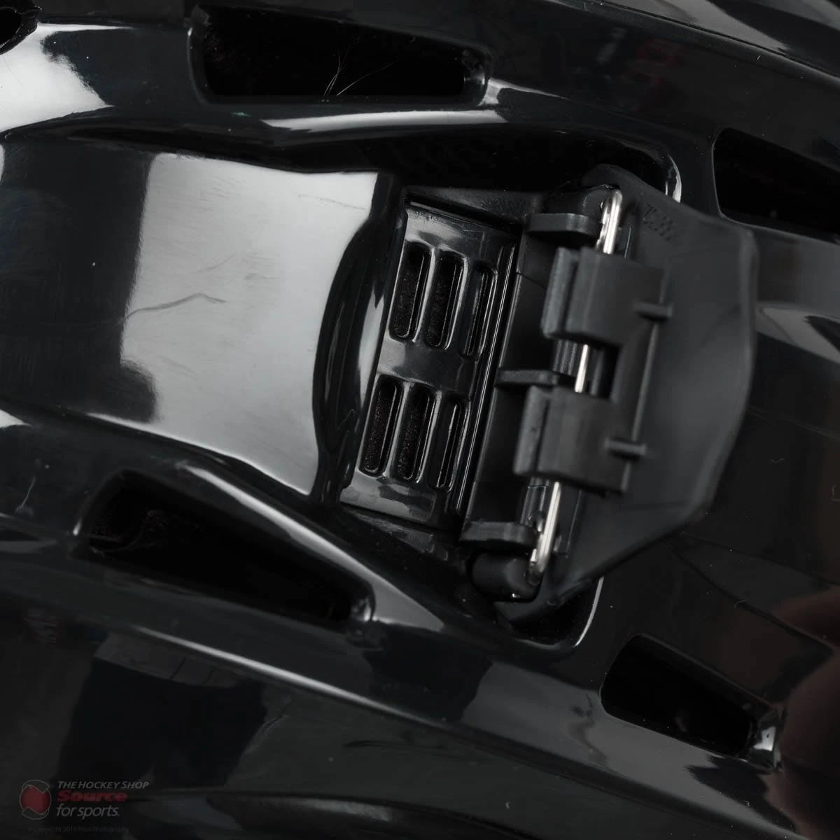 Bauer RE-AKT Hockey Helmet 8 Bauer RE-AKT Hockey Helmet - Image 8