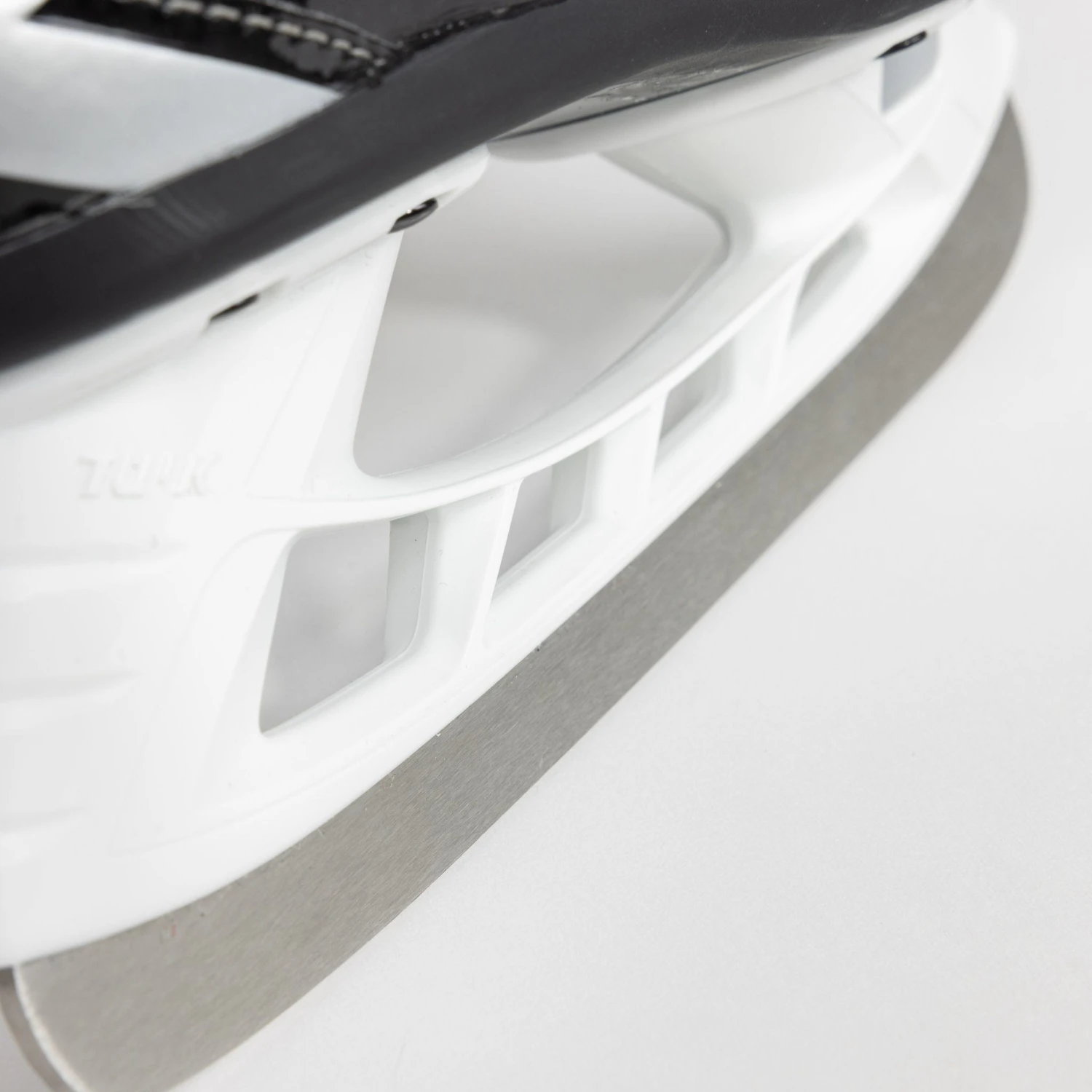 Bauer Lil Rookie Adjustable Junior Hockey Skate 4 Bauer Lil Rookie Adjustable Junior Hockey Skate - Image 4