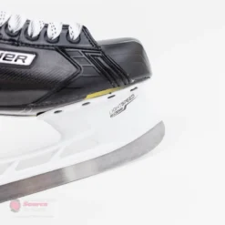 Bauer Supreme 2S Junior Hockey Skates -Bauer bauer hockey skates bauer supreme 2s junior hockey skates 4551339966530