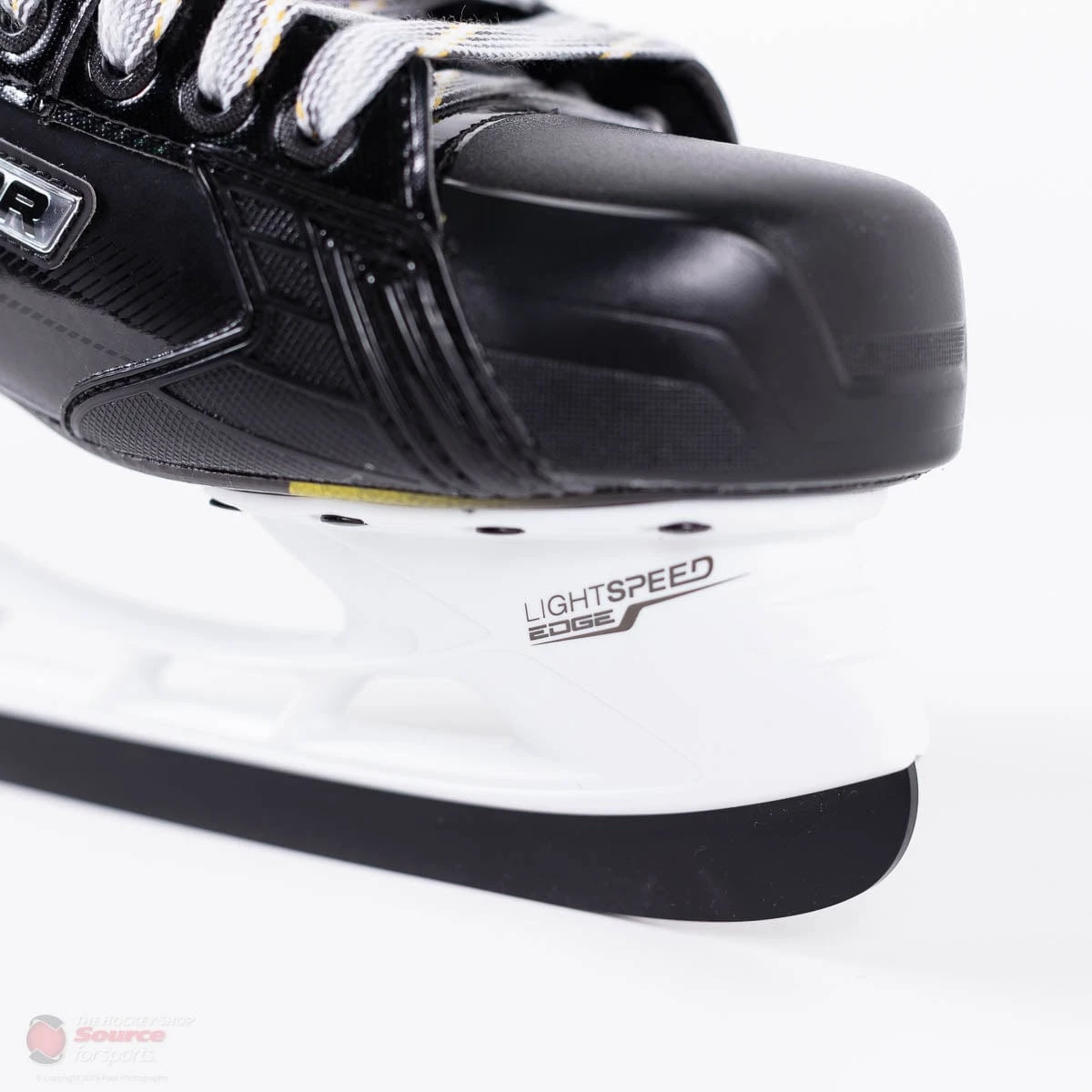 Bauer Supreme Matrix Junior Hockey Skates (2018) 4 Bauer Supreme Matrix Junior Hockey Skates (2018) - Image 4