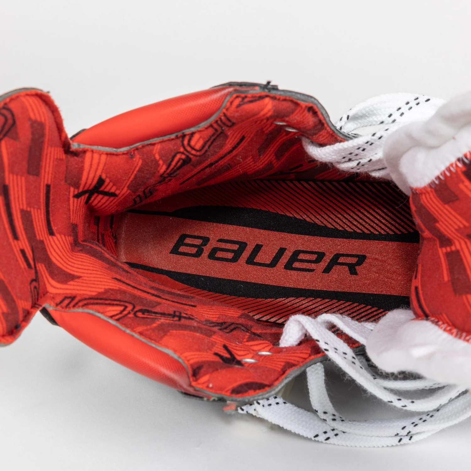 Bauer Vapor X4 Intermediate Hockey Skates 13 Bauer Vapor X4 Intermediate Hockey Skates - Image 13