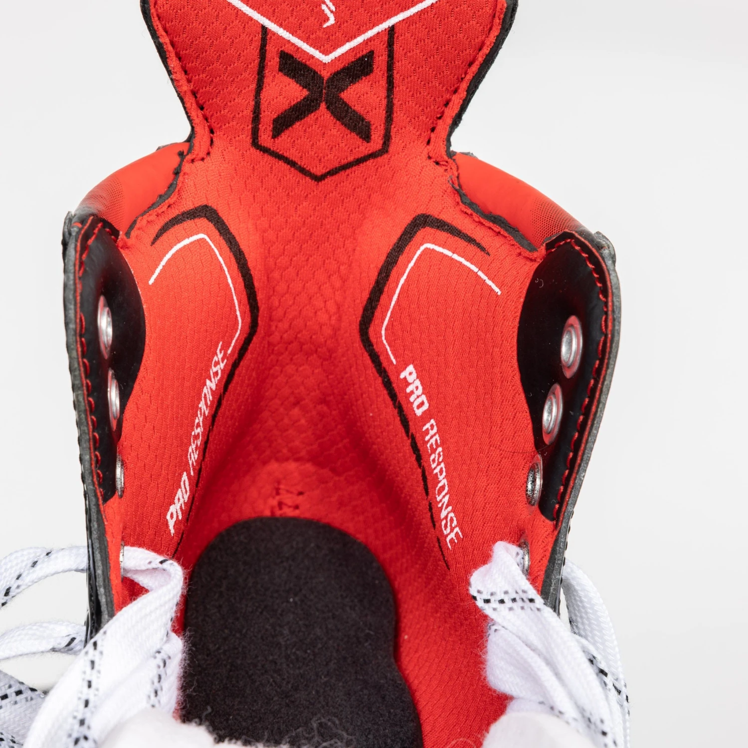 Bauer Vapor X5 Pro Youth Hockey Skates 13 Bauer Vapor X5 Pro Youth Hockey Skates - Image 13