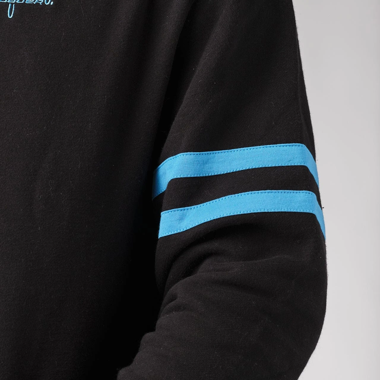 Bauer 22Fresh Hockey Stripe Senior Hoodie 4 Bauer 22Fresh Hockey Stripe Senior Hoodie - Image 4