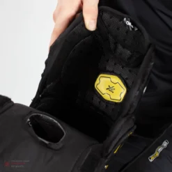 Bauer Supreme 2S Pro Junior Hockey Shin Guards 20 Bauer Supreme 2S Pro Junior Hockey Shin Guards -Bauer bauer shin guards bauer supreme 2s pro junior hockey shin guards 5746712805442