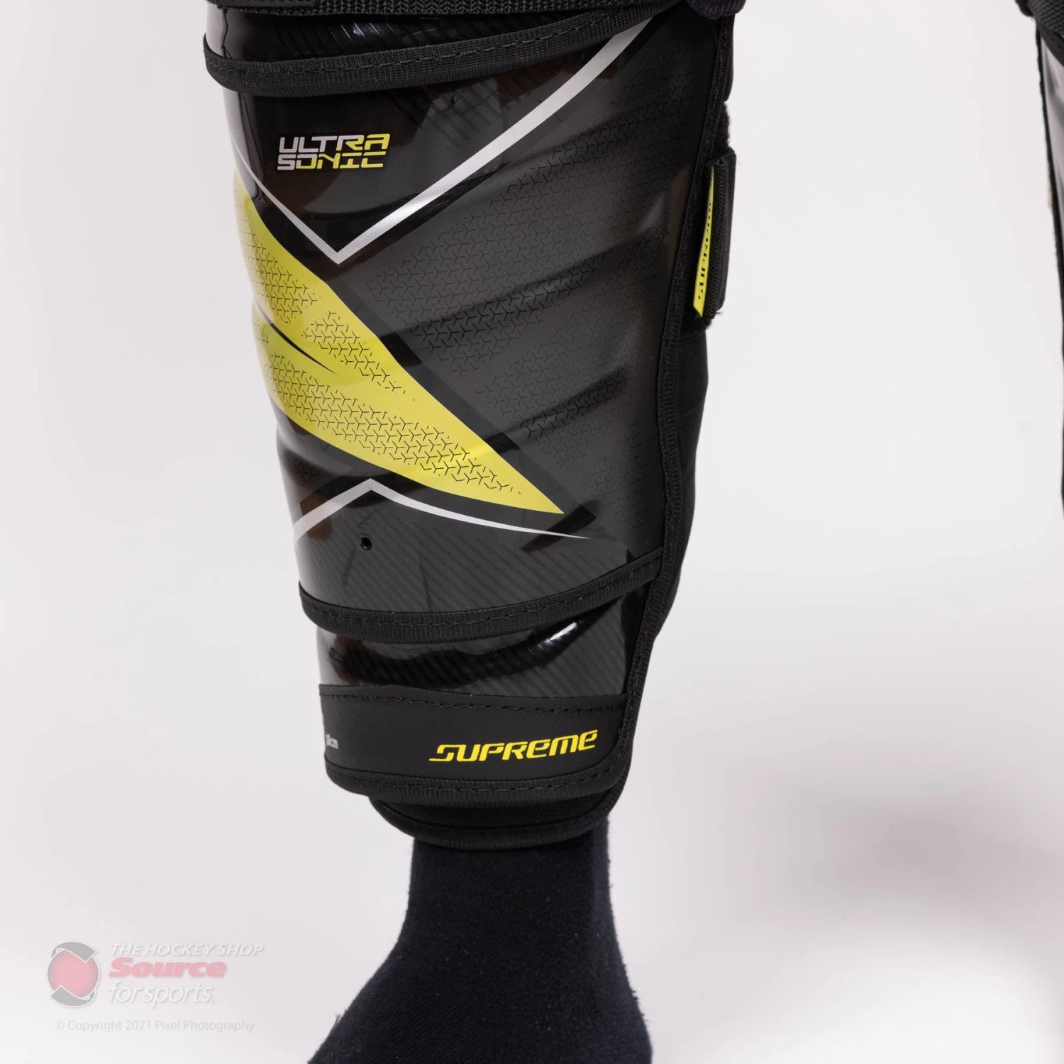 Bauer Supreme UltraSonic Senior Hockey Shin Guards 6 Bauer Supreme UltraSonic Senior Hockey Shin Guards - Image 6