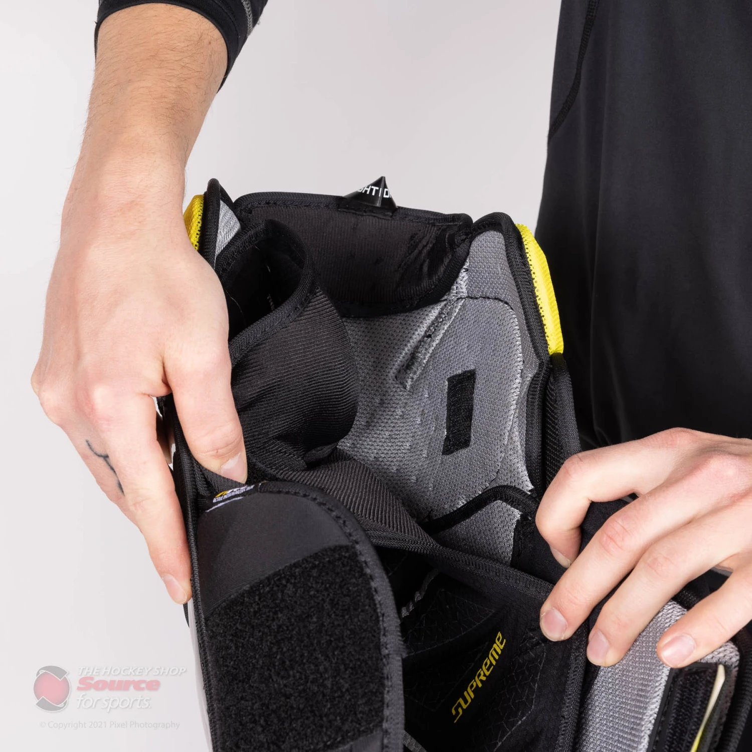 Bauer Supreme UltraSonic Senior Hockey Shin Guards 15 Bauer Supreme UltraSonic Senior Hockey Shin Guards - Image 15