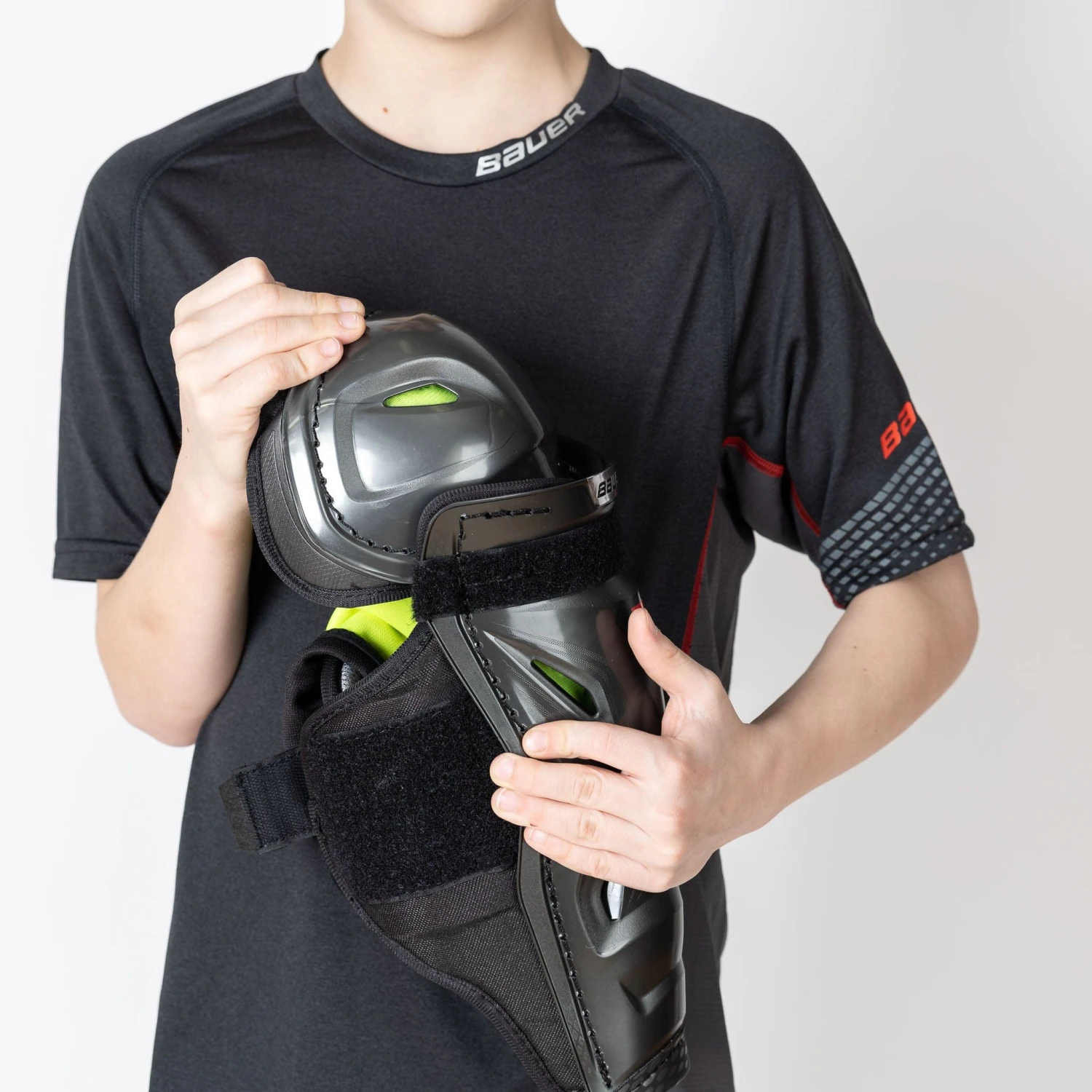 Bauer Vapor 3X Pro Junior Hockey Shin Guards 5 Bauer Vapor 3X Pro Junior Hockey Shin Guards - Image 5