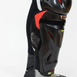Bauer Vapor Hyperlite Intermediate Hockey Shin Guards 26 Bauer Vapor Hyperlite Intermediate Hockey Shin Guards -Bauer bauer shin guards bauer vapor hyperlite intermediate hockey shin guards 29084823060546