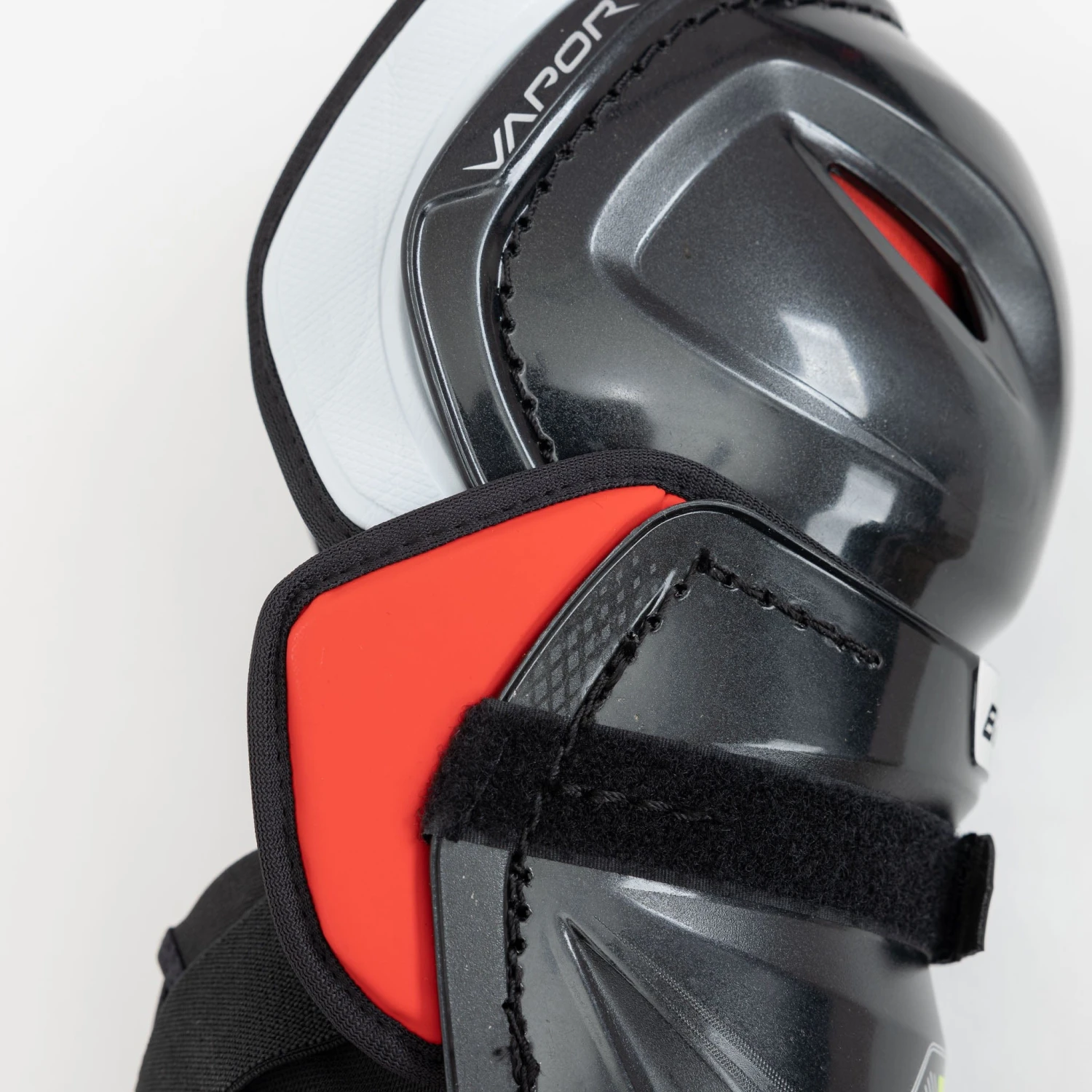 Bauer Vapor Hyperlite Intermediate Hockey Shin Guards 15 Bauer Vapor Hyperlite Intermediate Hockey Shin Guards - Image 15