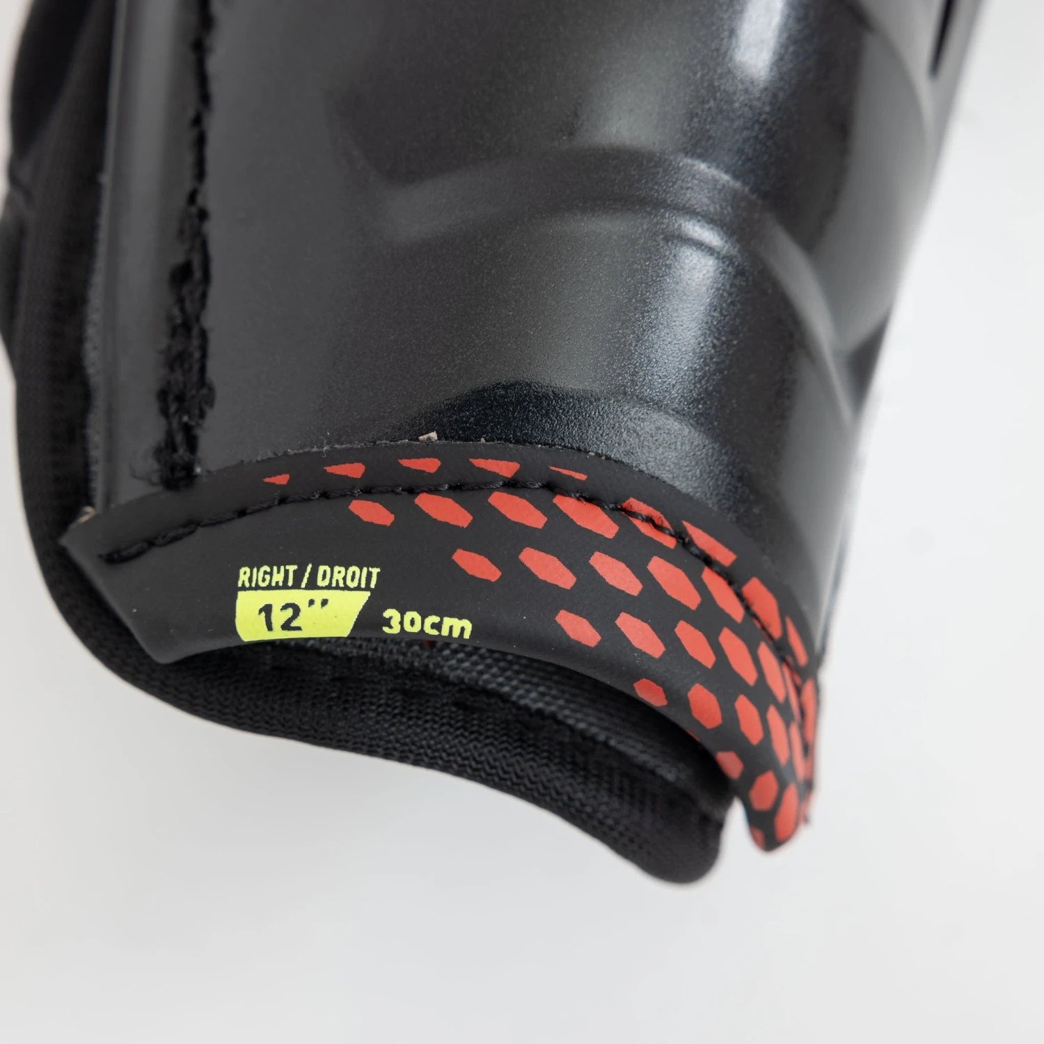 Bauer Vapor Hyperlite Junior Hockey Shin Guards 10 Bauer Vapor Hyperlite Junior Hockey Shin Guards - Image 10