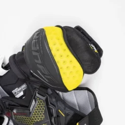 Bauer Supreme Matrix Junior Hockey Shoulder Pads (2021) 16 Bauer Supreme Matrix Junior Hockey Shoulder Pads (2021) -Bauer bauer shoulder pads bauer supreme matrix junior hockey shoulder pads 28174711914562