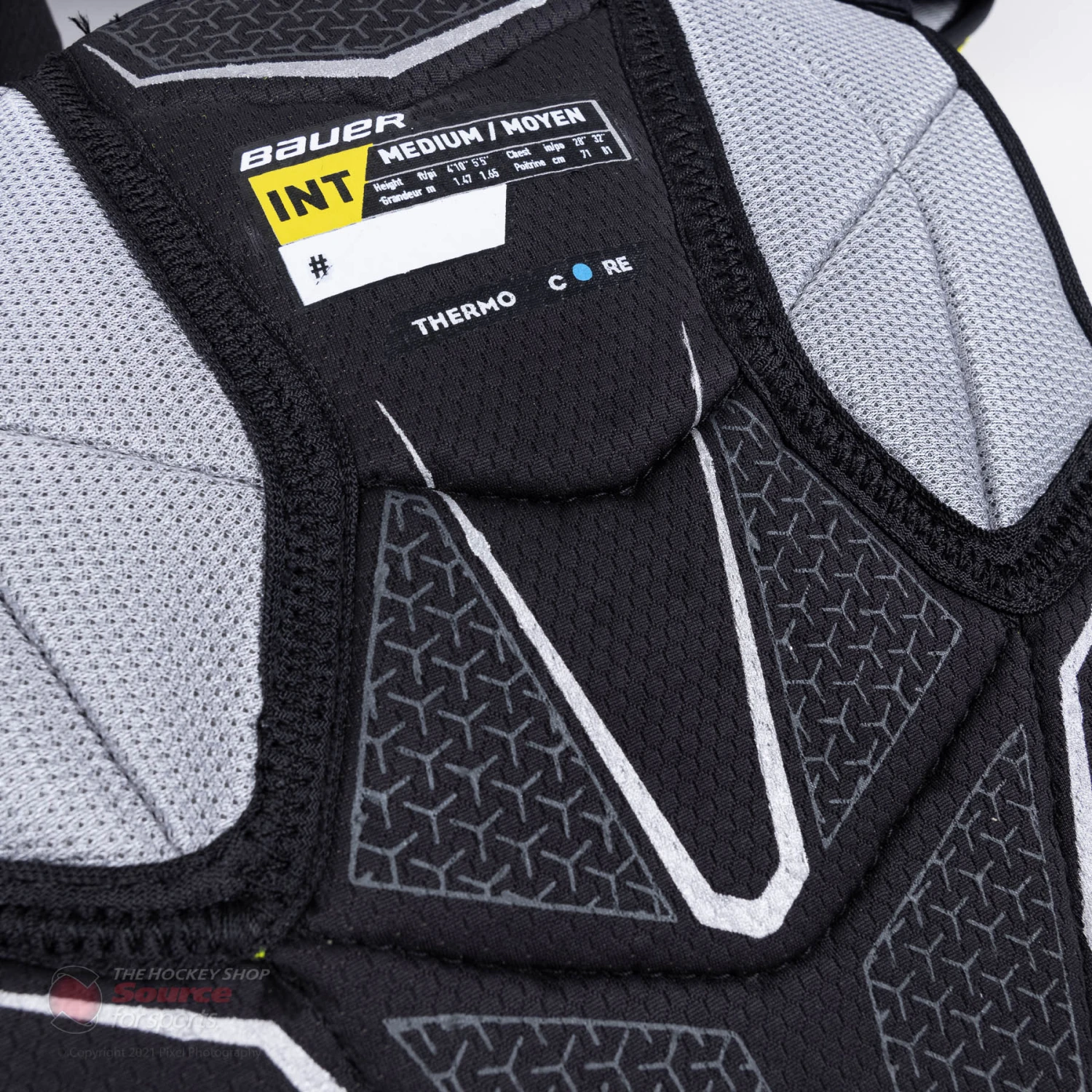 Bauer Supreme UltraSonic Intermediate Hockey Shoulder Pads 9 Bauer Supreme UltraSonic Intermediate Hockey Shoulder Pads - Image 9