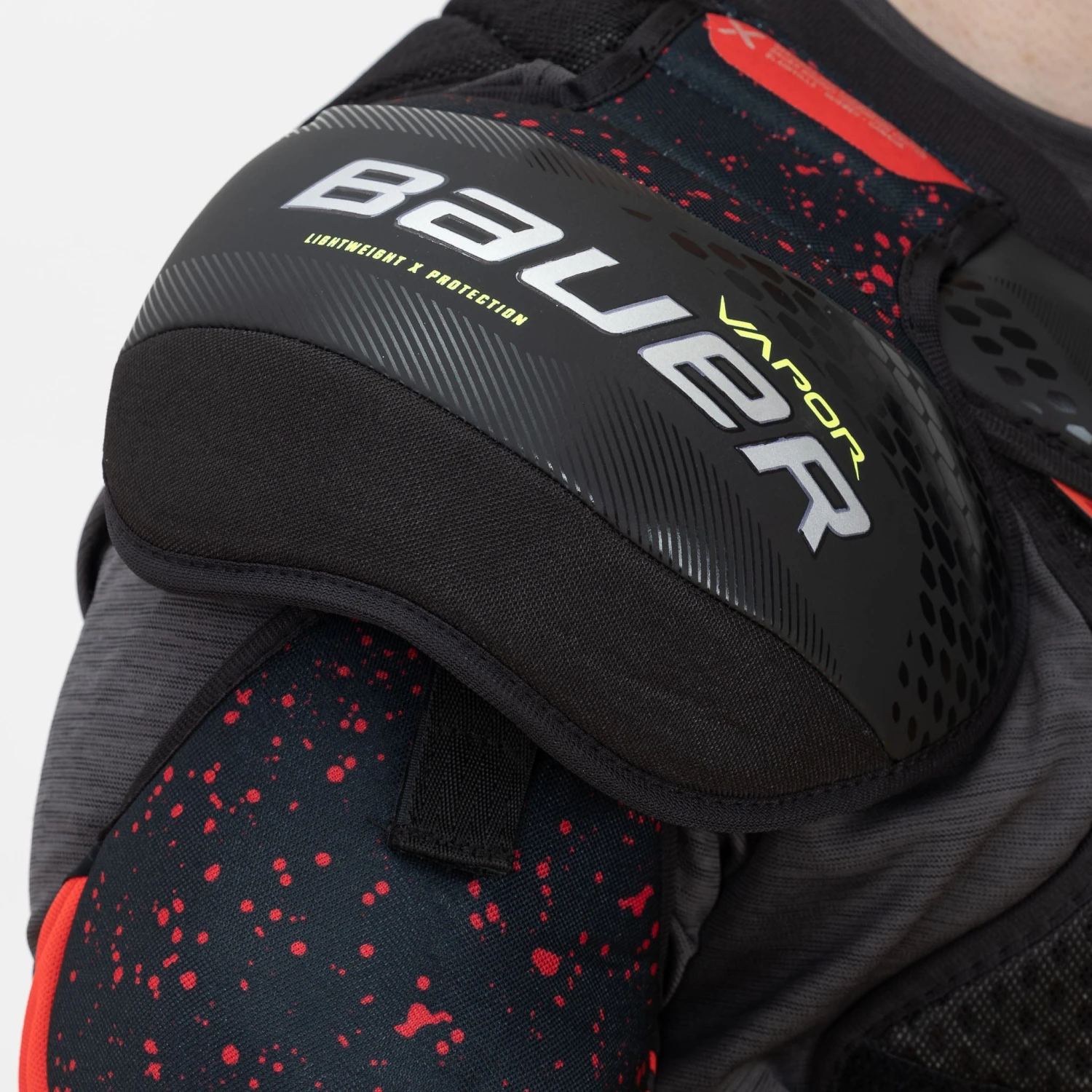 Bauer Vapor 3X Senior Hockey Shoulder Pads 9 Bauer Vapor 3X Senior Hockey Shoulder Pads - Image 9