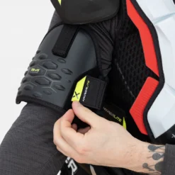 Bauer Vapor Hyperlite Senior Hockey Shoulder Pads 26 Bauer Vapor Hyperlite Senior Hockey Shoulder Pads -Bauer bauer shoulder pads bauer vapor hyperlite senior hockey shoulder pads 29086247419970