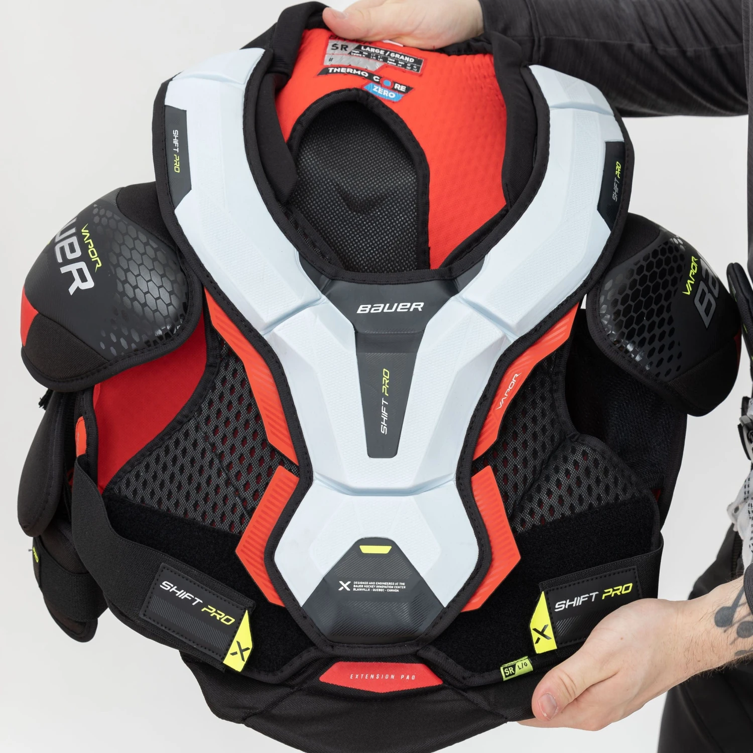 Bauer Vapor Shift Pro Junior Hockey Shoulder Pads 2 Bauer Vapor Shift Pro Junior Hockey Shoulder Pads - Image 2